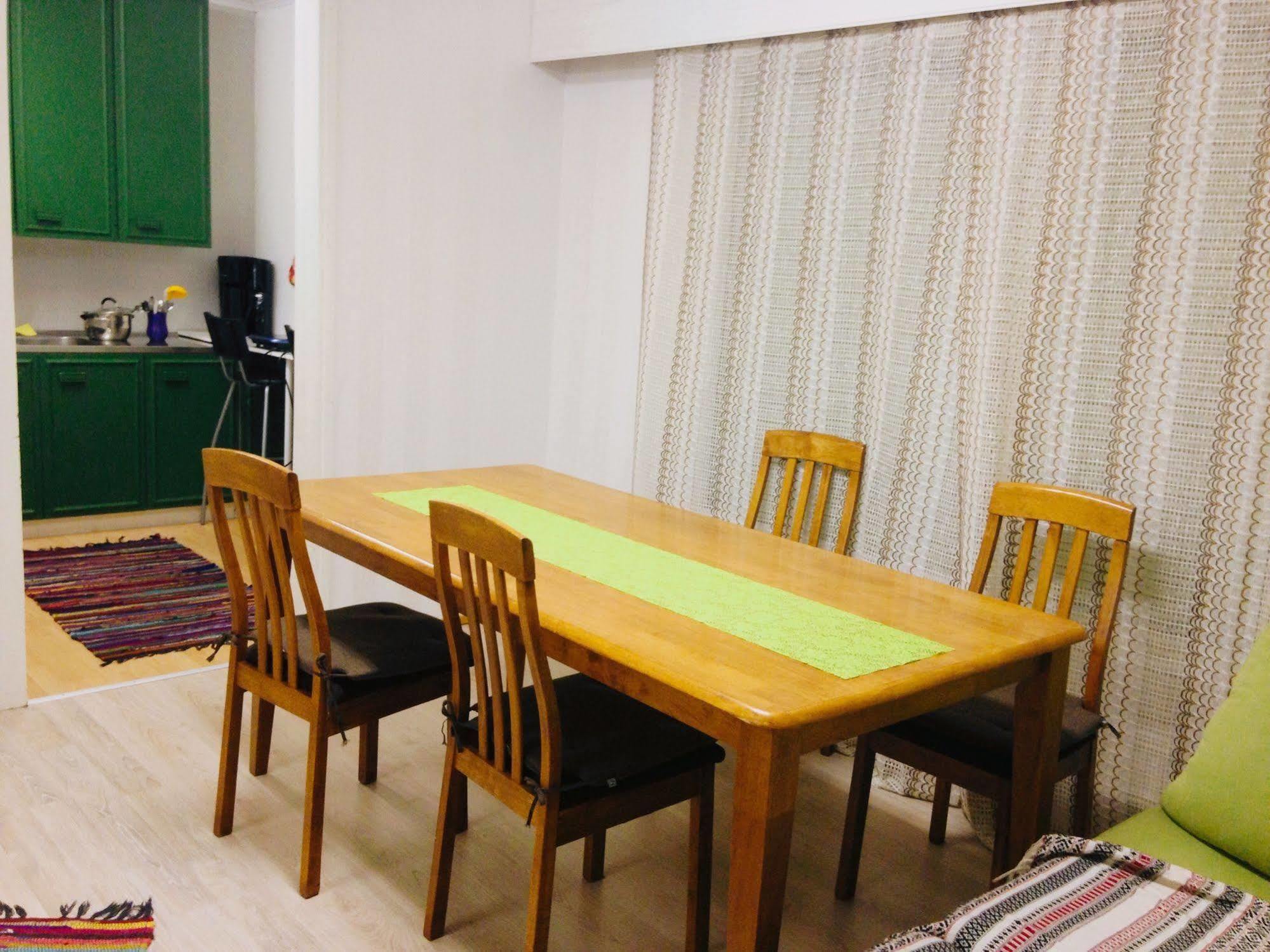 Guest House Ugrin Paikka Sippola Eksteriør billede