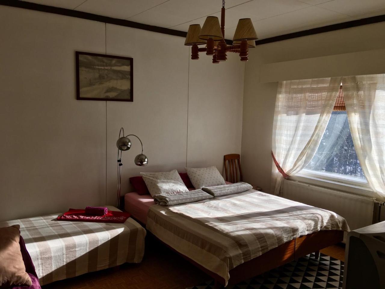 Guest House Ugrin Paikka Sippola Eksteriør billede